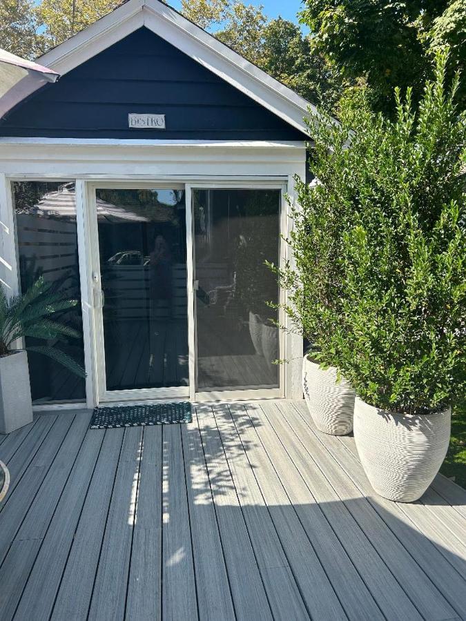 Adorable 1 Bedroom Cottage New York Eksteriør bilde