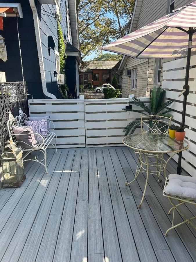 Adorable 1 Bedroom Cottage New York Eksteriør bilde